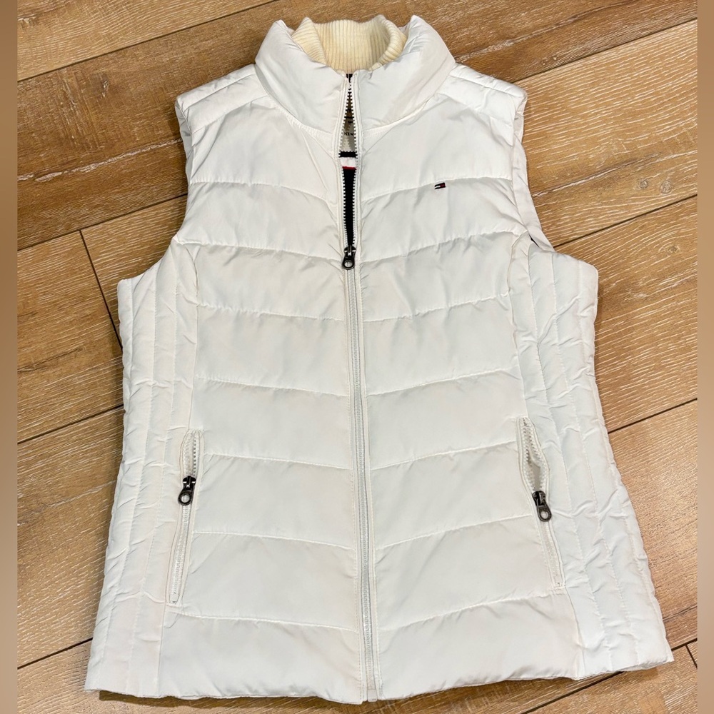 Tommy Hilfiger "American Classics" White Puffer Vest